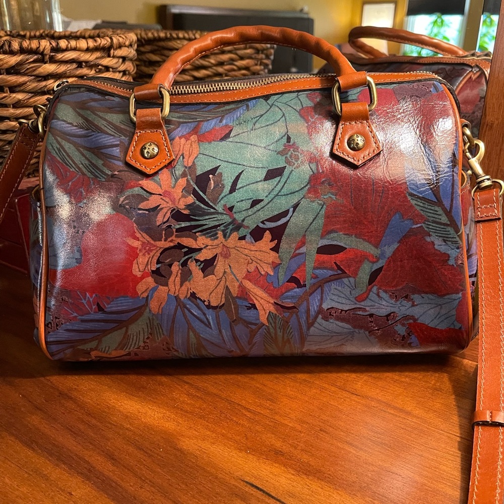 SOLD - Picture 3 of 11